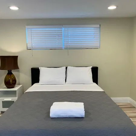 Lovely Room In Private House Near Disneyland Anaheim Exterior foto