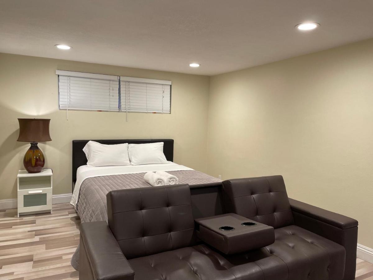 Lovely In Private House Near Disneyland Anaheim